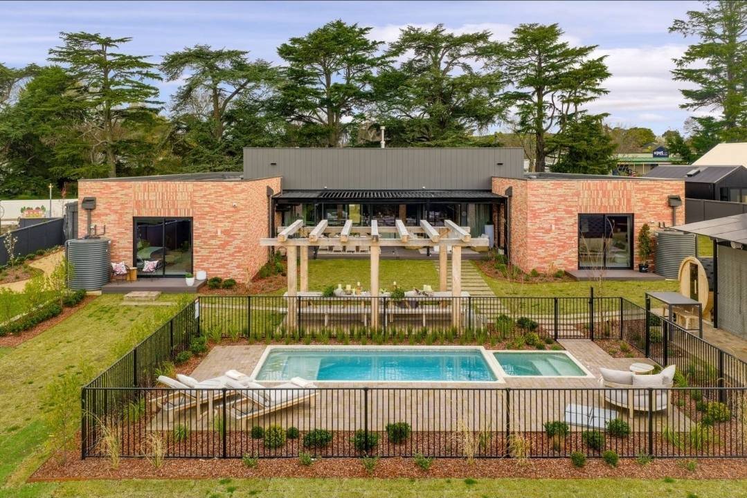 Completed rear yard with pool, pergola and lawn at 2 Cedar Lane, Daylesford